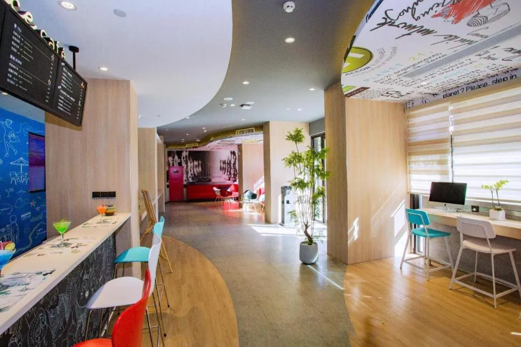 ibis Kunming Beijing Rd