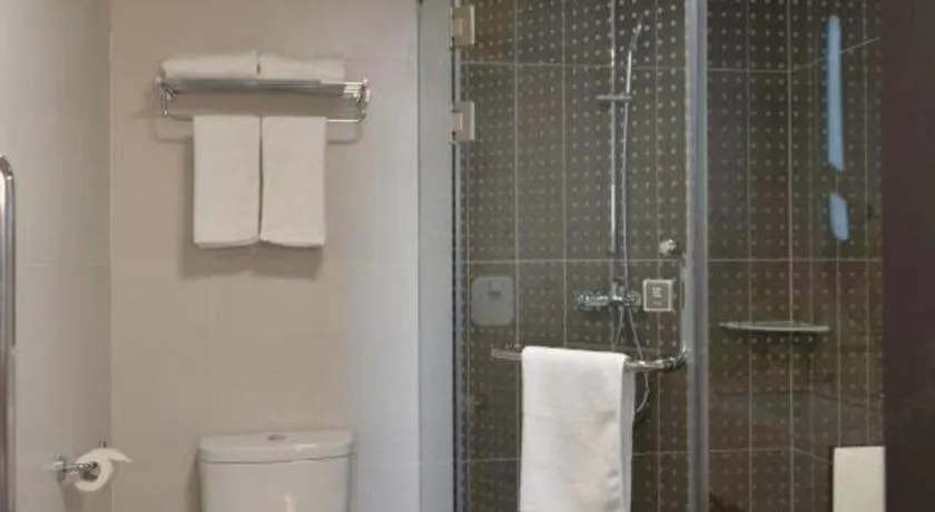 Ibis Harbin Normal University