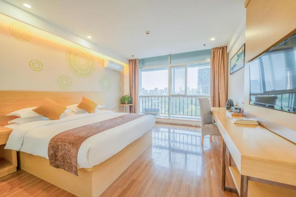 Bed in GreenTree Inn Yancheng Jiefang Road Express Hotel