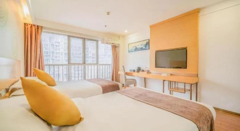 Bed in GreenTree Inn Yancheng Jiefang Road Express Hotel