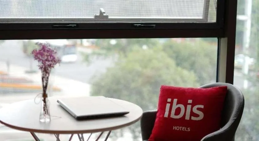 ibis Chengdu Chunxi Road Shudu Mansion