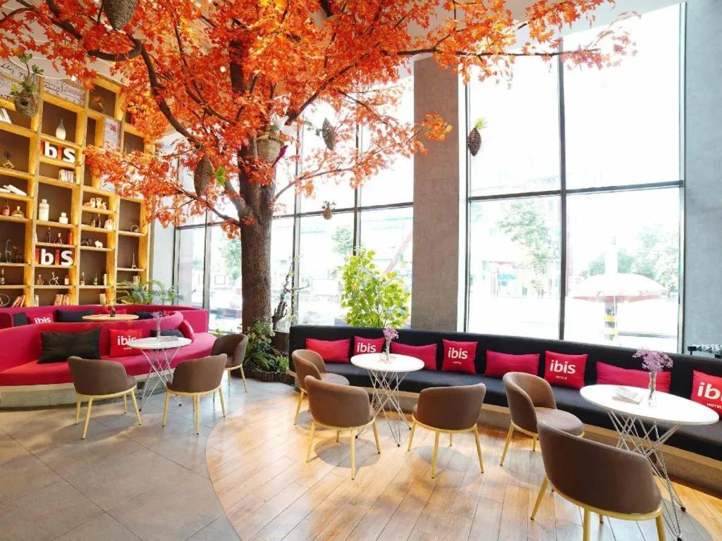 ibis Chengdu Chunxi Road Shudu Mansion