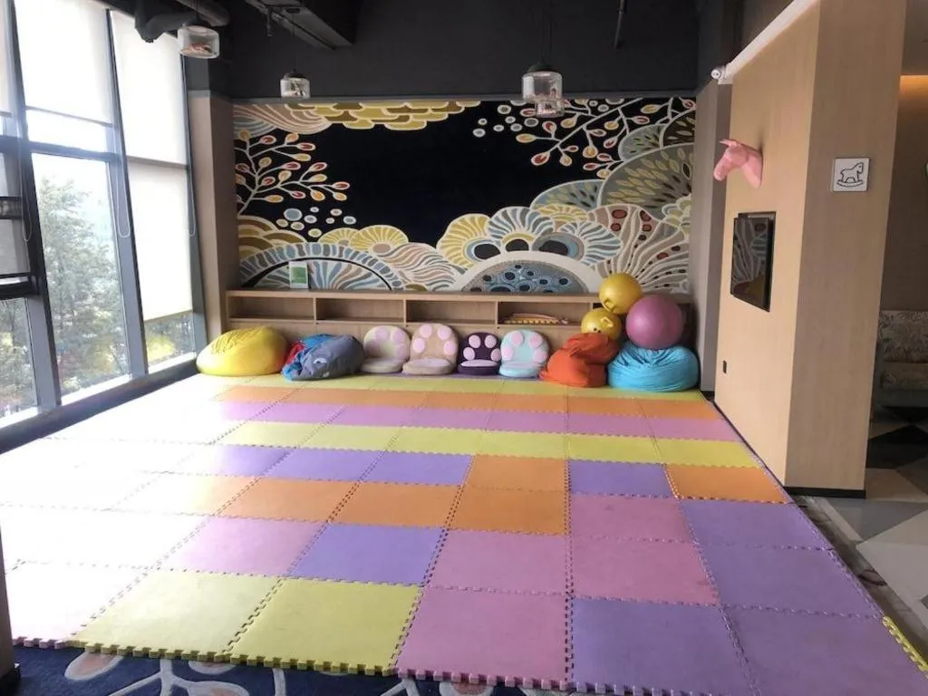 Bed in ibis Styles Kunming Nanping Hotel