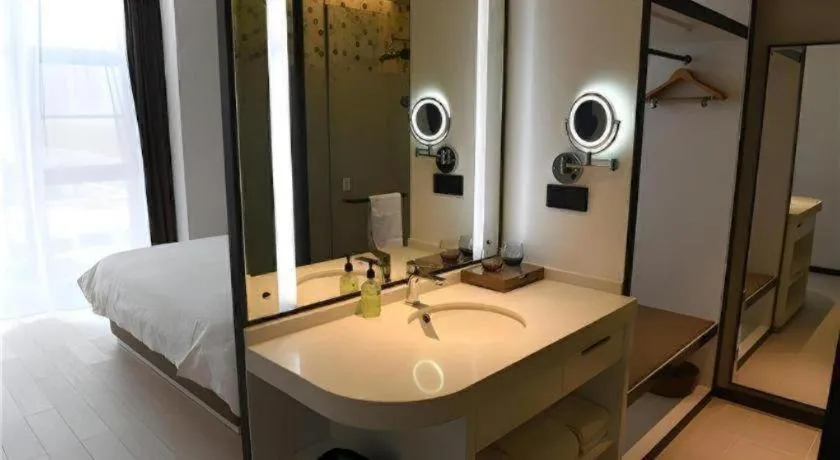 Bed in ibis Styles Kunming Nanping Hotel