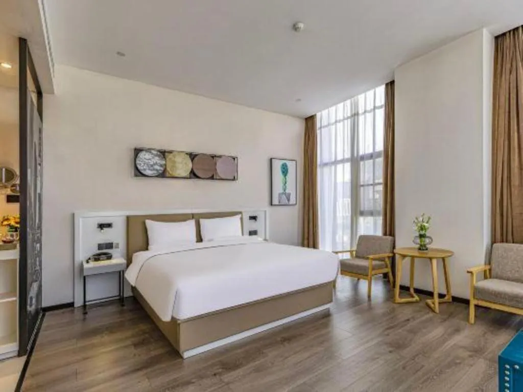 Bed in ibis Styles Kunming Nanping Hotel