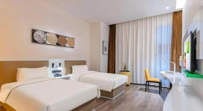 Bed in ibis Styles Kunming Nanping Hotel