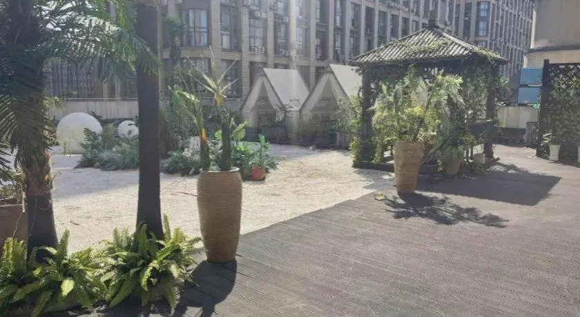 ibis Styles Nanjing Qilin Gate Hotel