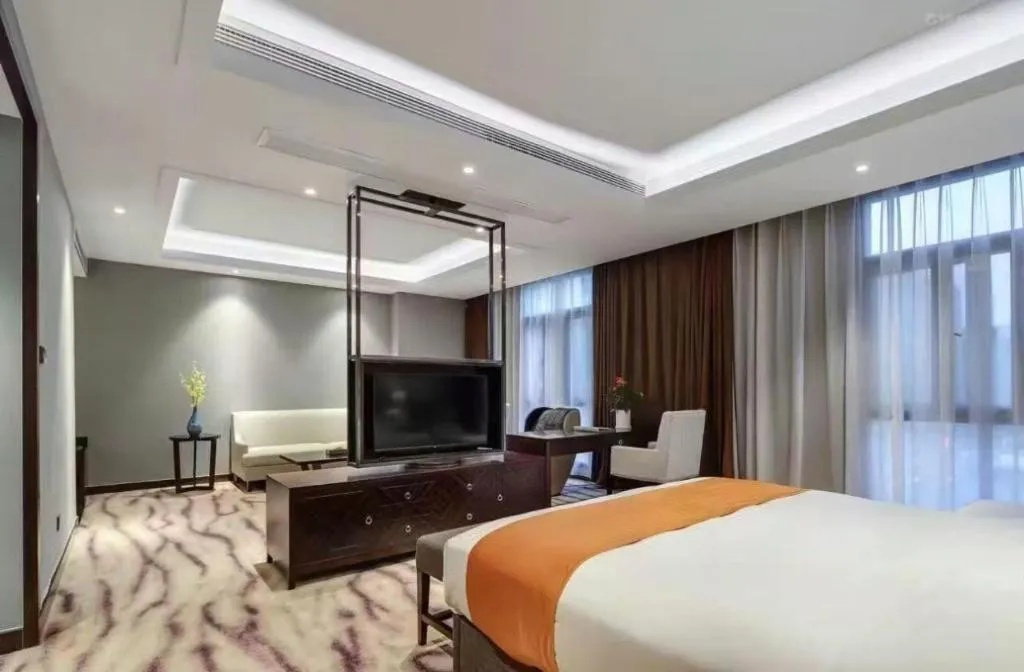 Bed in ibis Styles Nanjing Qilin Gate Hotel