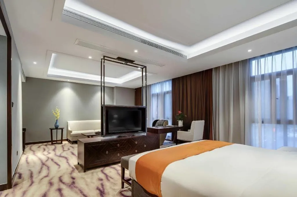 Bed in ibis Styles Nanjing Qilin Gate Hotel