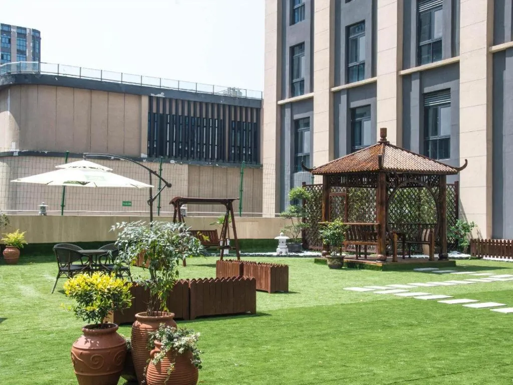 ibis Styles Nanjing Qilin Gate Hotel