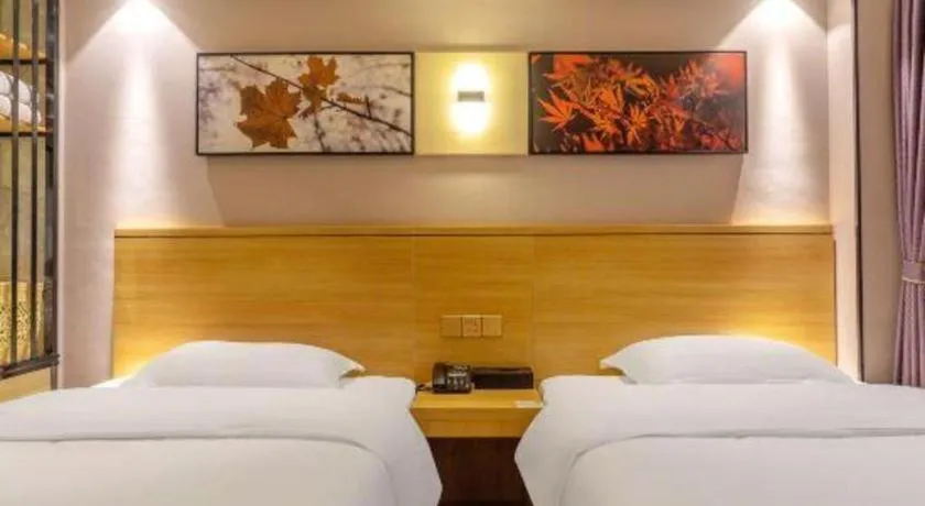 Bed in GreenTree Alliance Hotel Kunming Chuanjin Road Branch