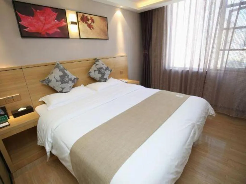 Bed in GreenTree Alliance Hotel Kunming Chuanjin Road Branch