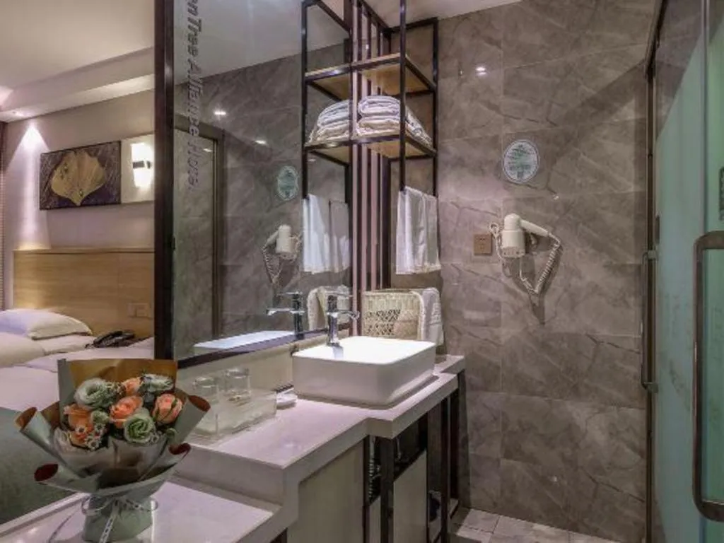 Bed in GreenTree Alliance Hotel Kunming Chuanjin Road Branch