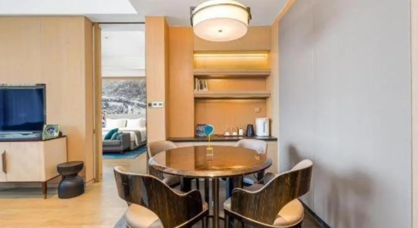 Jolie Vue Boutique Hotel Sanjiang