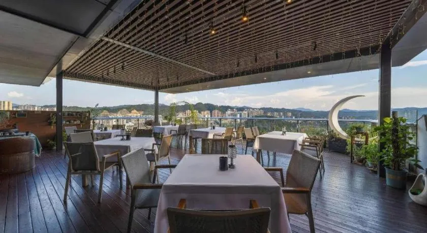 Jolie Vue Boutique Hotel Sanjiang