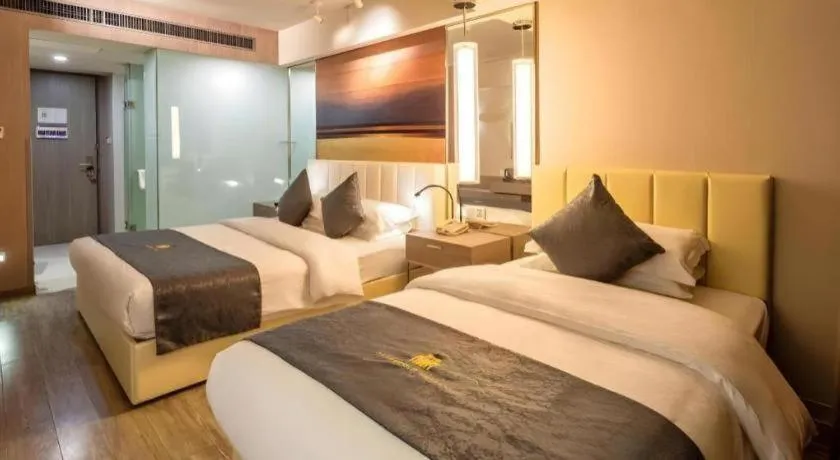 Bed in Jinjiang Metropolo Hotel - Hangzhou Xiasha