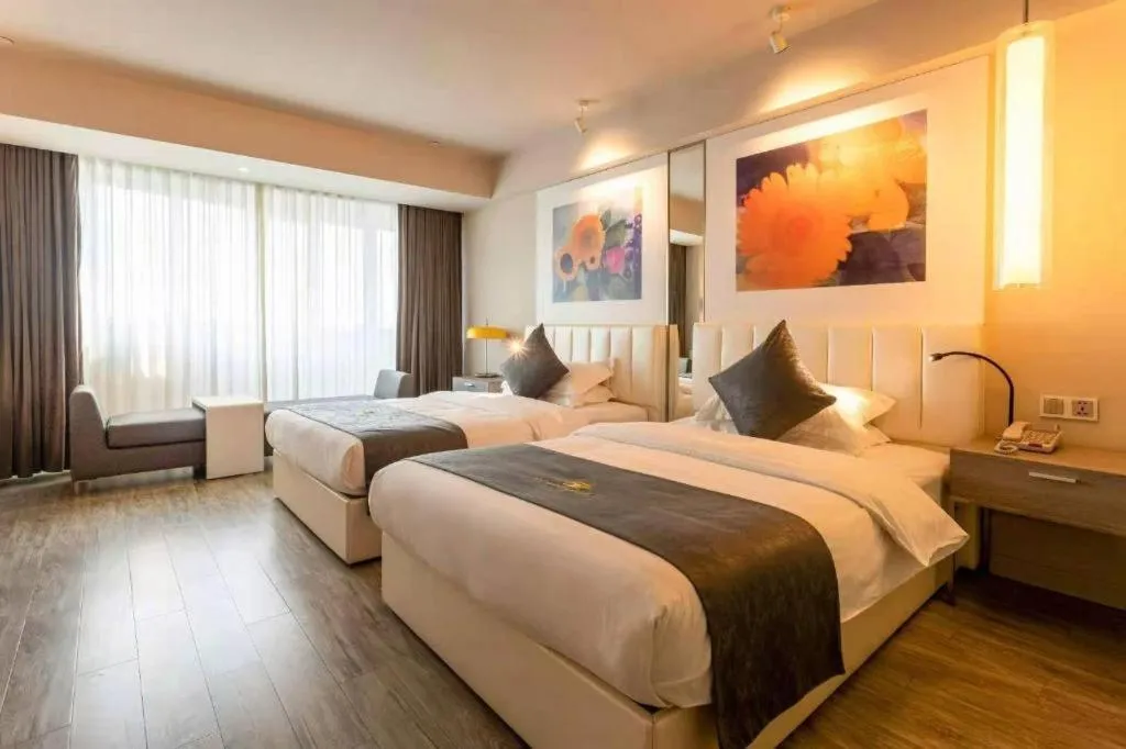 Bed in Jinjiang Metropolo Hotel - Hangzhou Xiasha