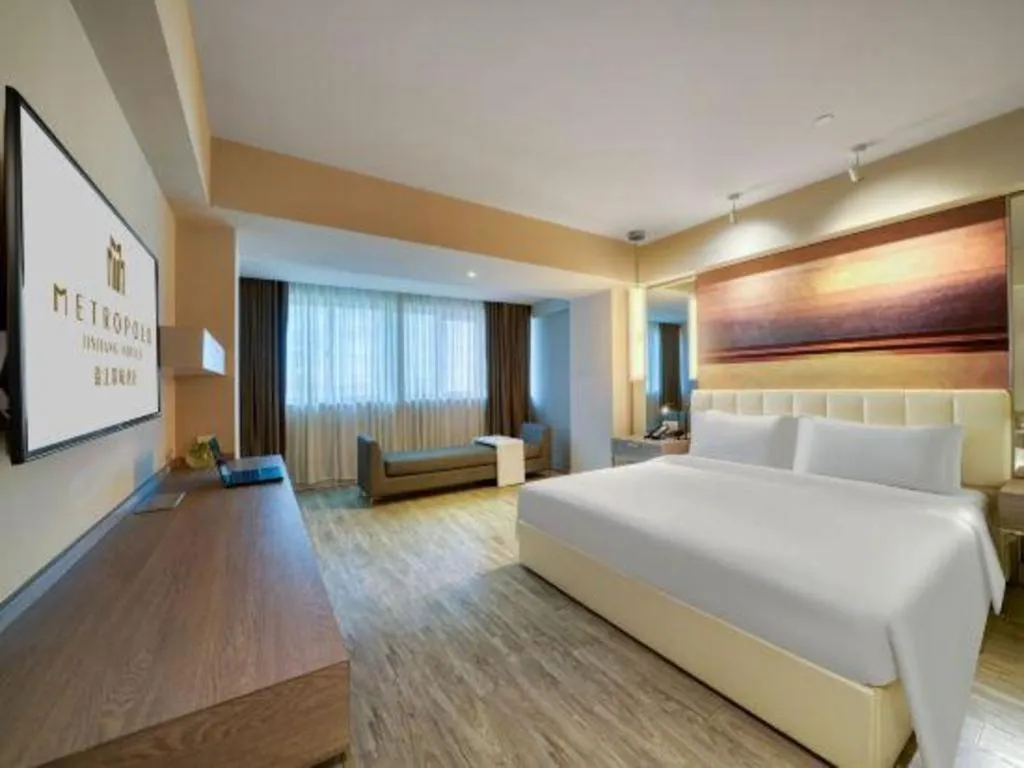 Bed in Jinjiang Metropolo Hotel - Hangzhou Xiasha