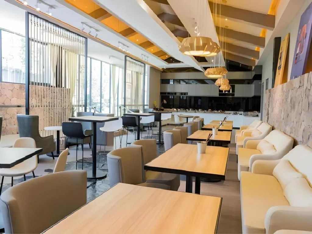 Jinjiang Metropolo Hotel - Hangzhou Xiasha