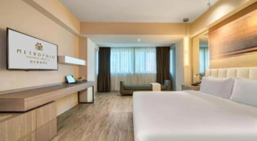 Bed in Jinjiang Metropolo Hotel - Hangzhou Xiasha