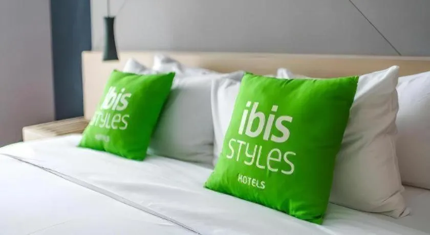 Bed in ibis Styles Yangzhou Baixiang Rd Hotel