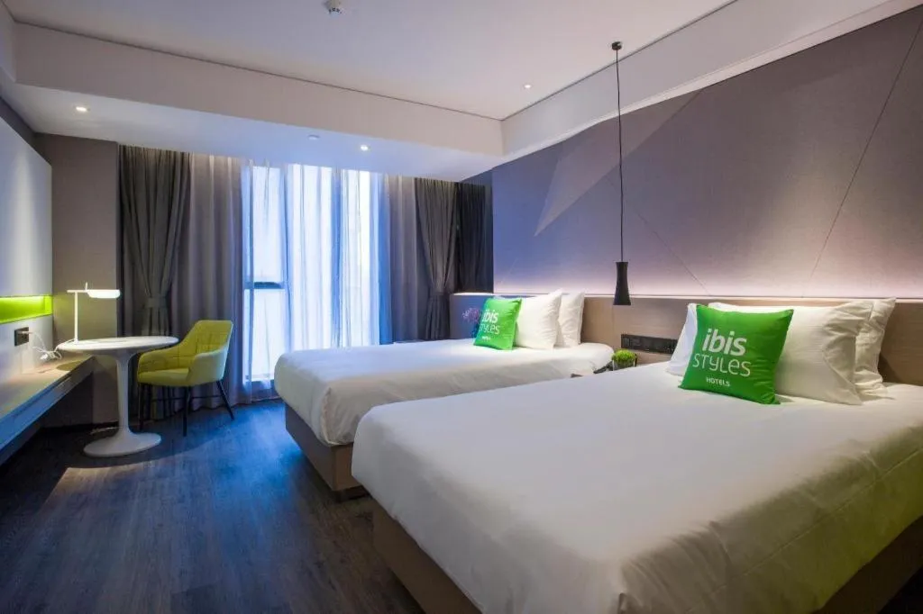 Bed in ibis Styles Yangzhou Baixiang Rd Hotel