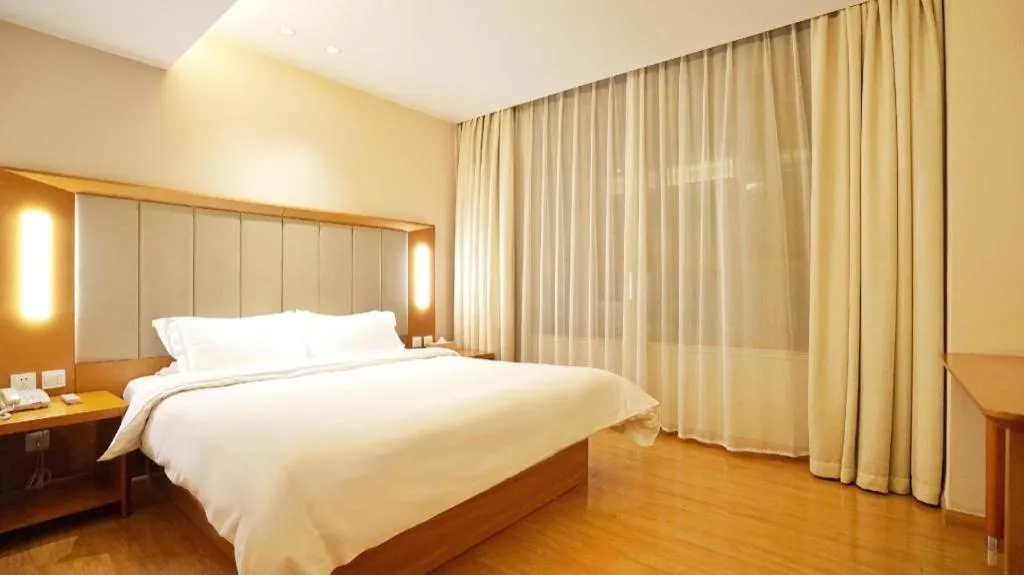 Bed in JI Hotel Xi'an Dayanta