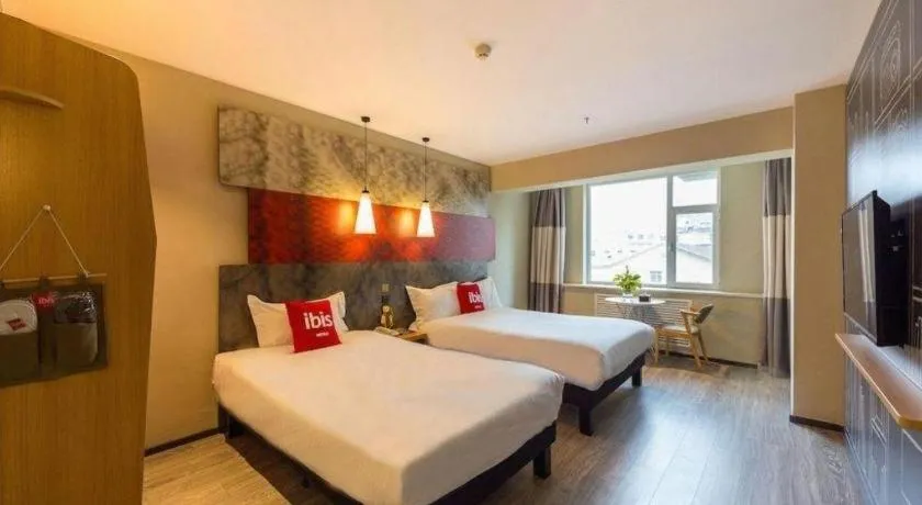 Bed in Ibis Lanzhou Dongfanghong Plaza Hotel