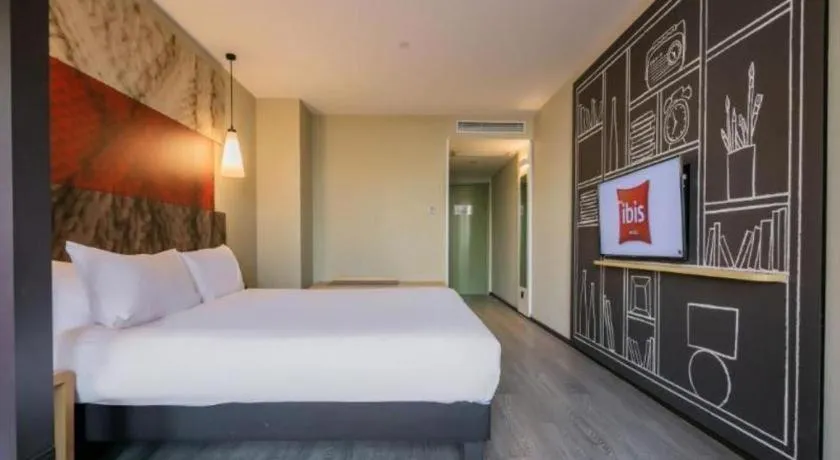 Bed in ibis xian North Second Ring Weiyang Rd Hotel