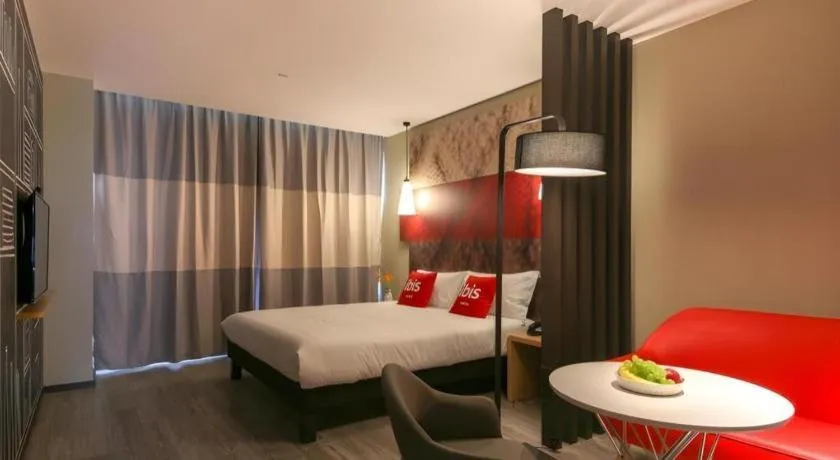 Bed in ibis xian North Second Ring Weiyang Rd Hotel