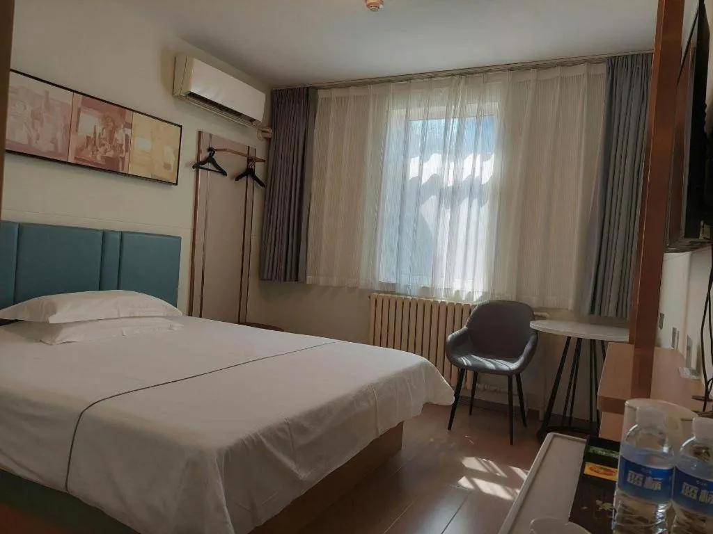 Bed in Jinjiang Inn Zibo People's Park Liuquan Road