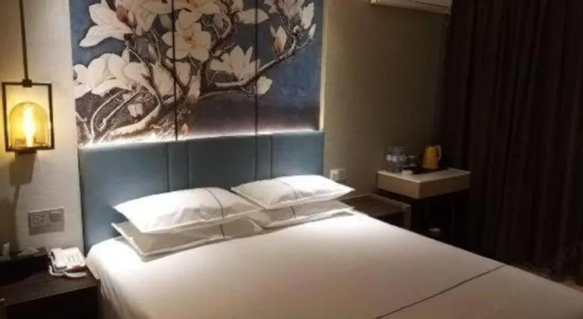 Bed in Jinjiang Inn Zibo People's Park Liuquan Road