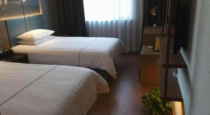 Bed in Jinjiang Inn Zibo People's Park Liuquan Road