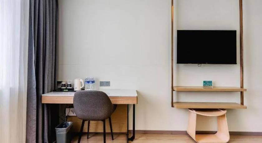 Jinjiang Inn Zibo People's Park Liuquan Road