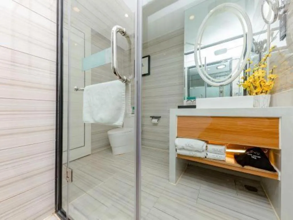 Xana Lite Jinan Railway Station