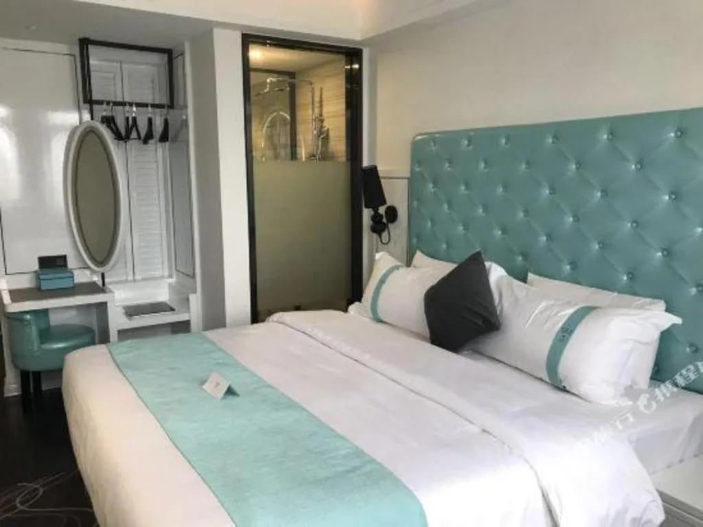 Bed in Xana Lite Jinan Railway Station