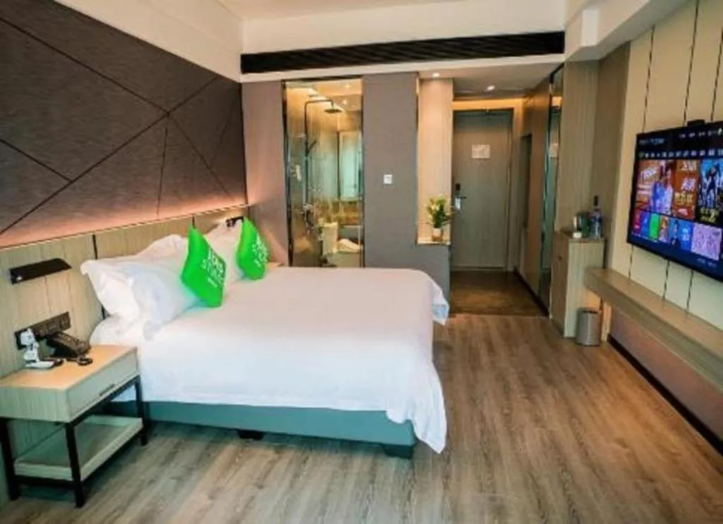 Bed in ibis Styles Dongguan Chang-an Wanda Plaza Hotel