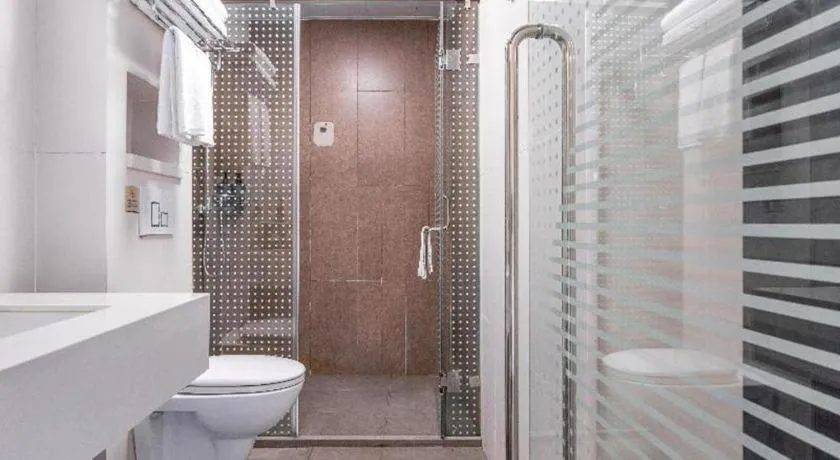 ibis Chengdu East Railway Station Hotel