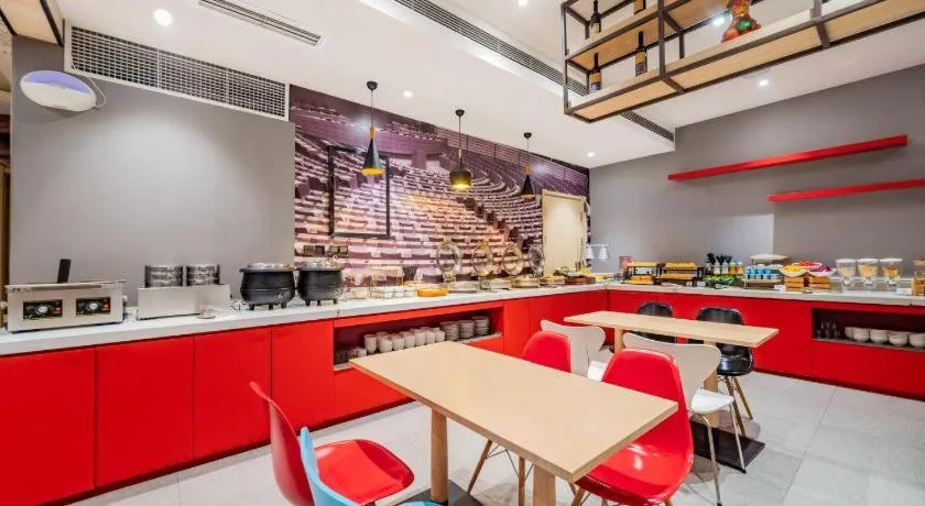 ibis Chengdu East Railway Station Hotel