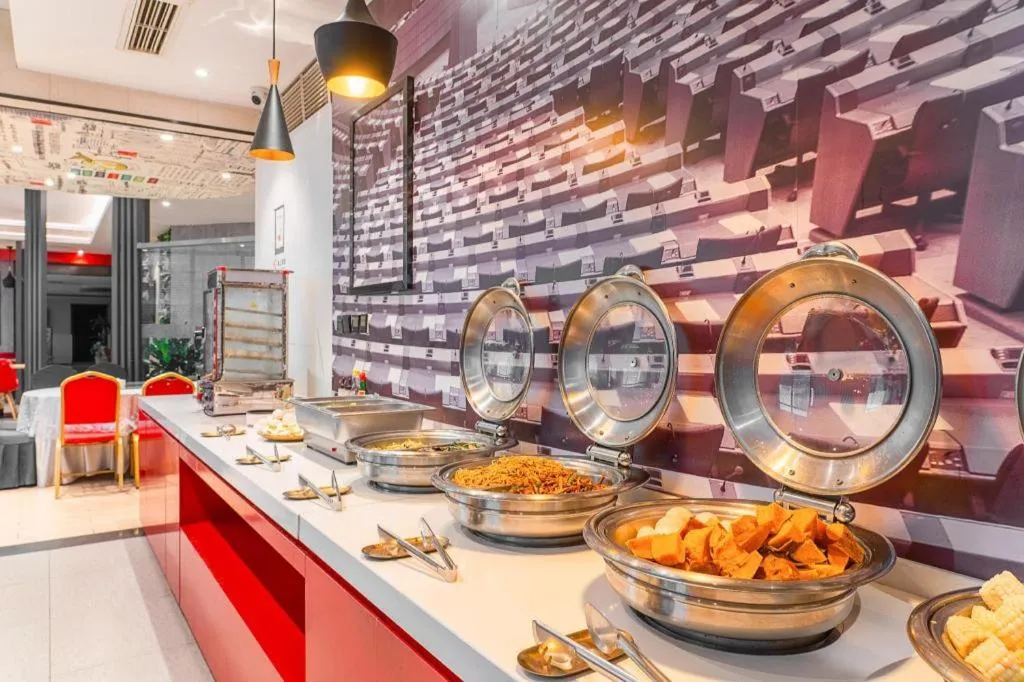 ibis Chengdu East Railway Station Hotel