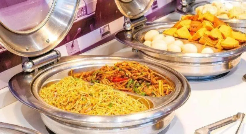 ibis Chengdu East Railway Station Hotel