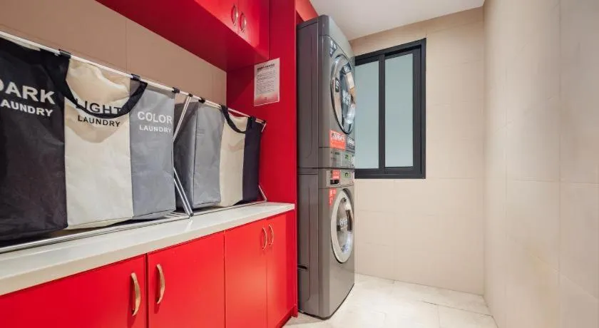 ibis Chengdu East Railway Station Hotel