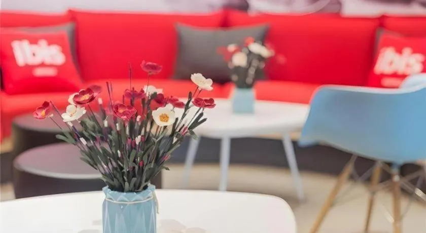 ibis Chengdu East Railway Station Hotel