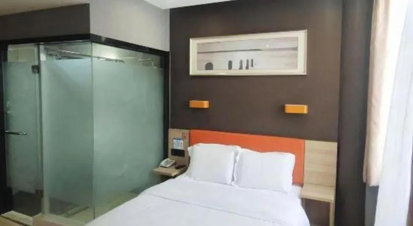 Bed in 7 Days Premium Qingdao Keji Street Taishan Road Metro Station