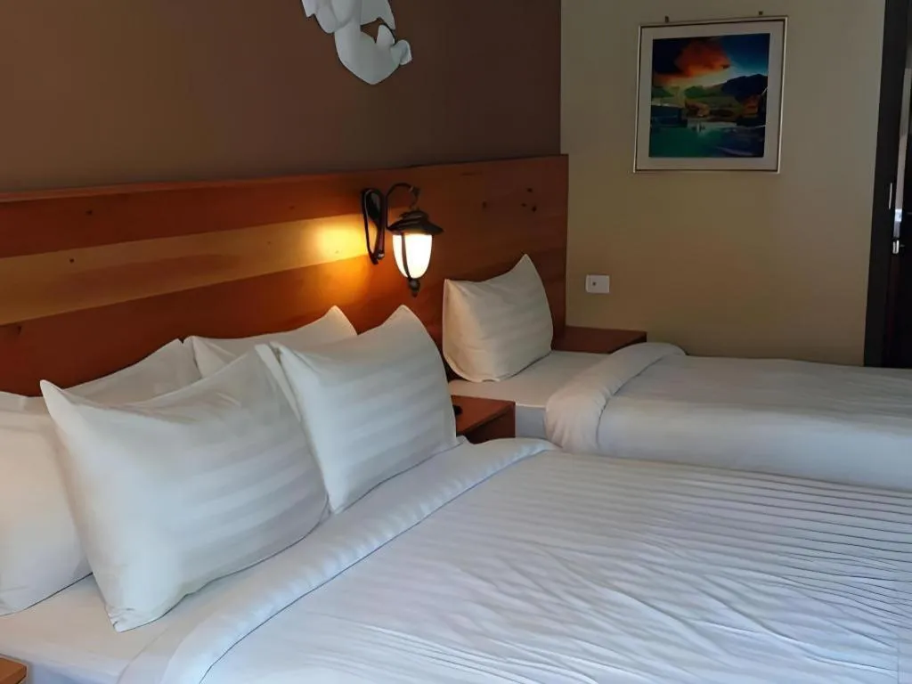 Bed in Roman Empire Panglao Boutique Resort