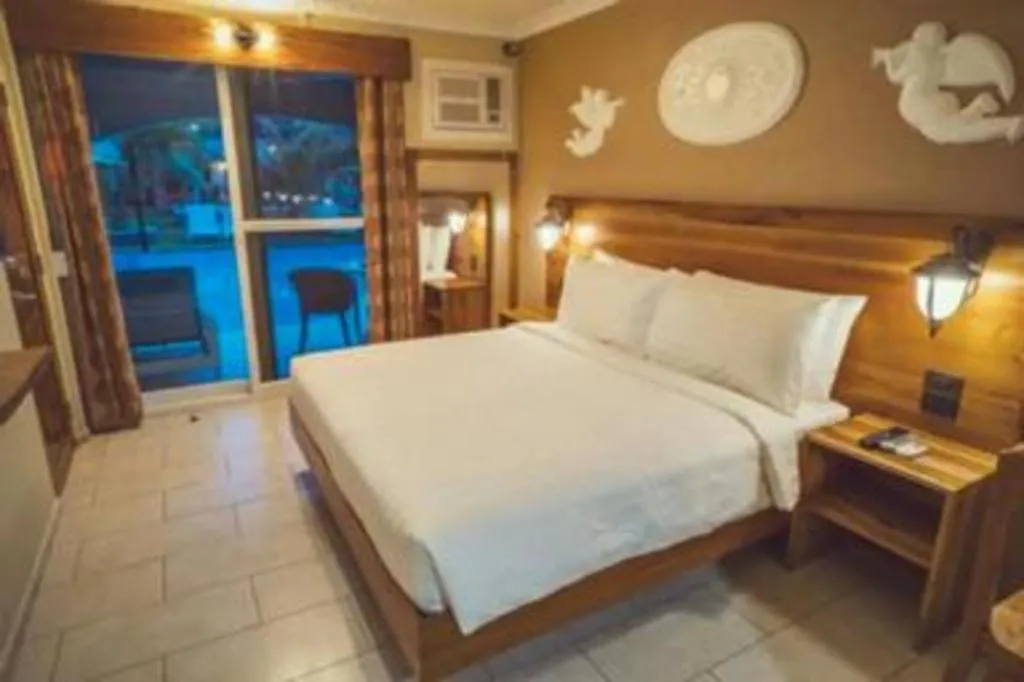 Bed in Roman Empire Panglao Boutique Resort