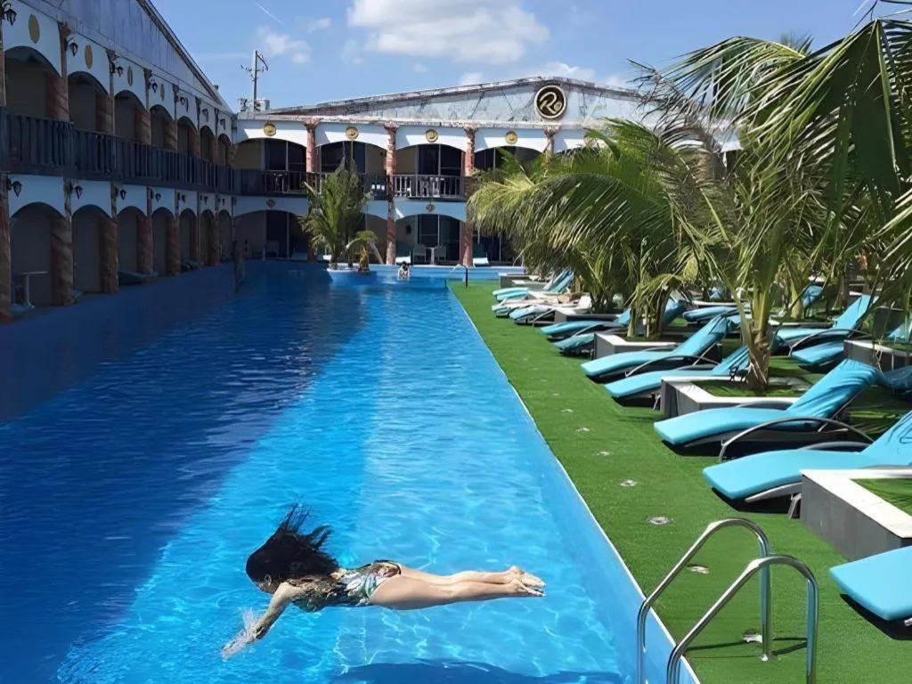 Roman Empire Panglao Boutique Resort