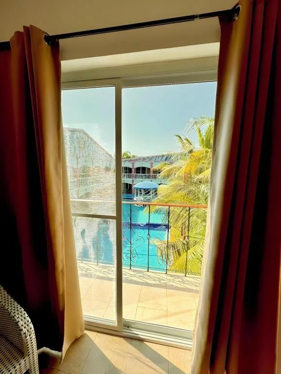 Roman Empire Panglao Boutique Resort