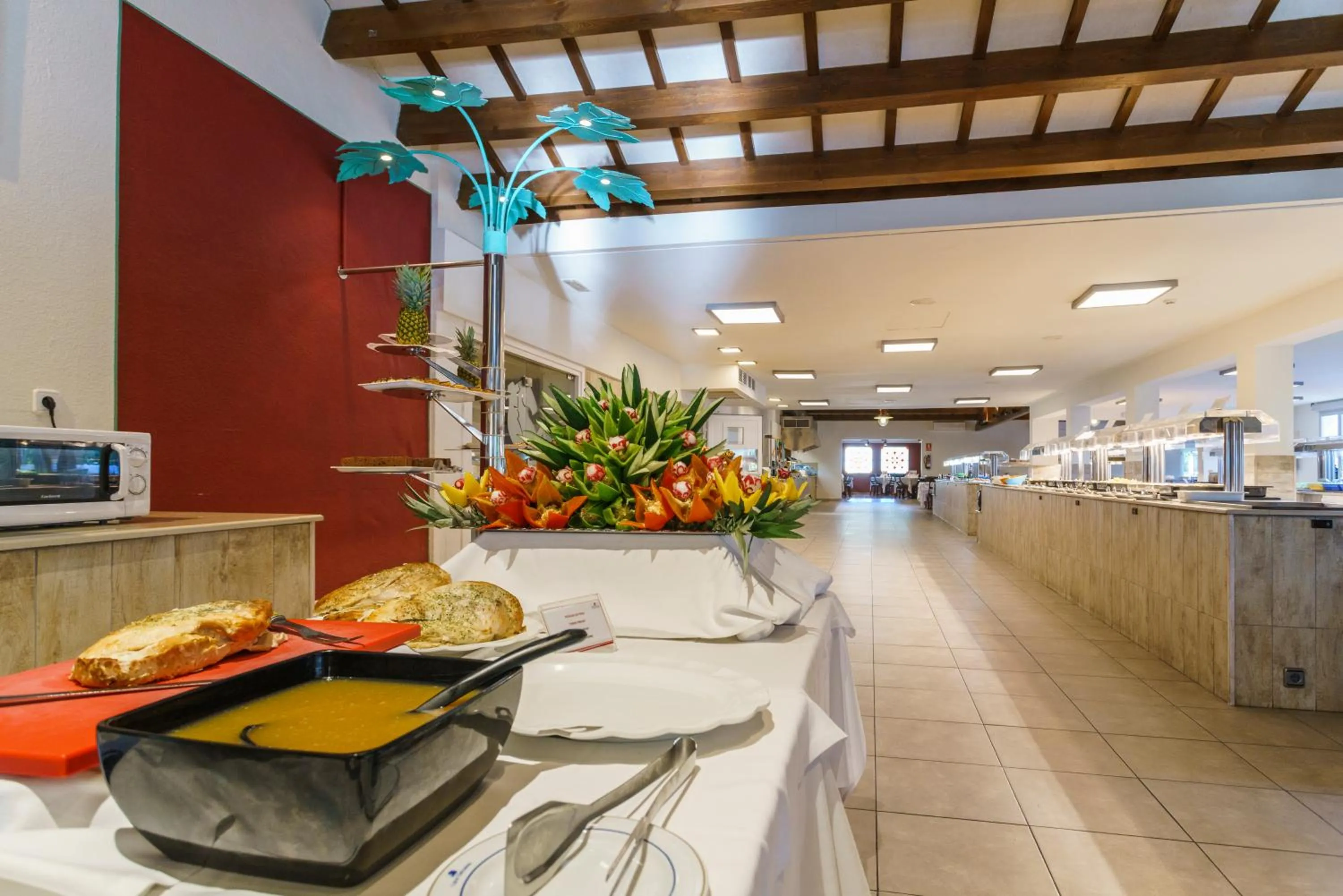 Restaurant/places to eat in Minura Cala Galdana & Apartamentos d'Aljandar