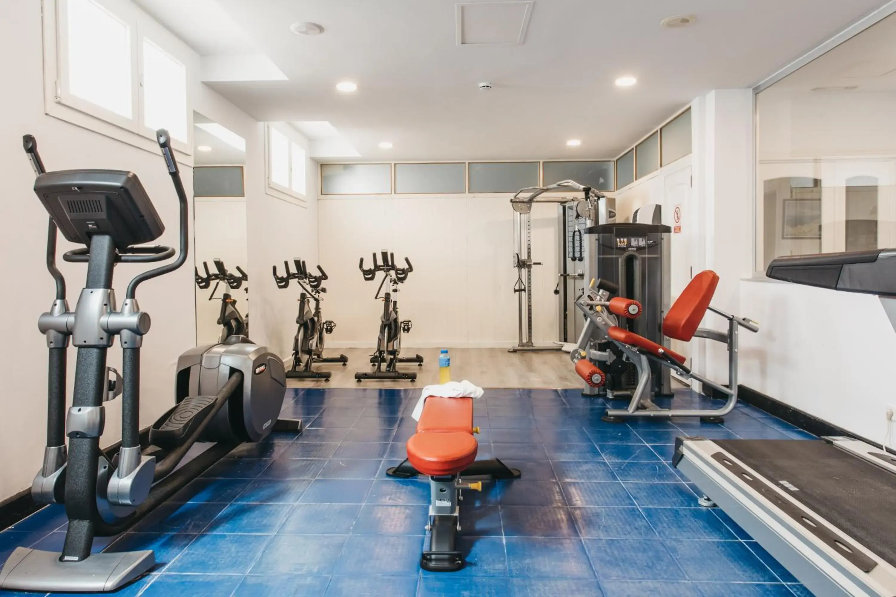 Fitness centre/facilities in Minura Cala Galdana & Apartamentos d'Aljandar Fitness centre/facilities in Minura Cala Galdana & Apartamentos d'Aljandar